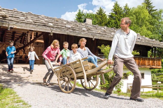 Bezirk Oberbayern, Archiv FLM Glentleiten, Foto: Tunger