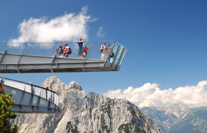 Plattform auf einem Berg