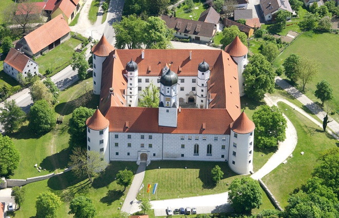 Schloss Höchstädt von oben