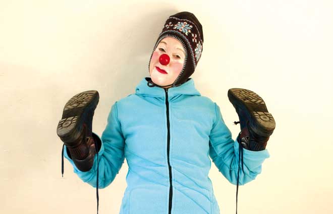 Clowness Reise ins Schneeland Kindertheater