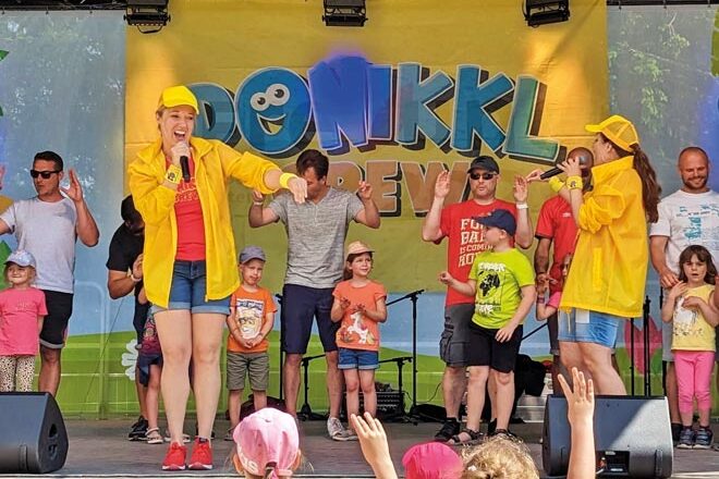 DONIKKL Crew bei einem Konzert