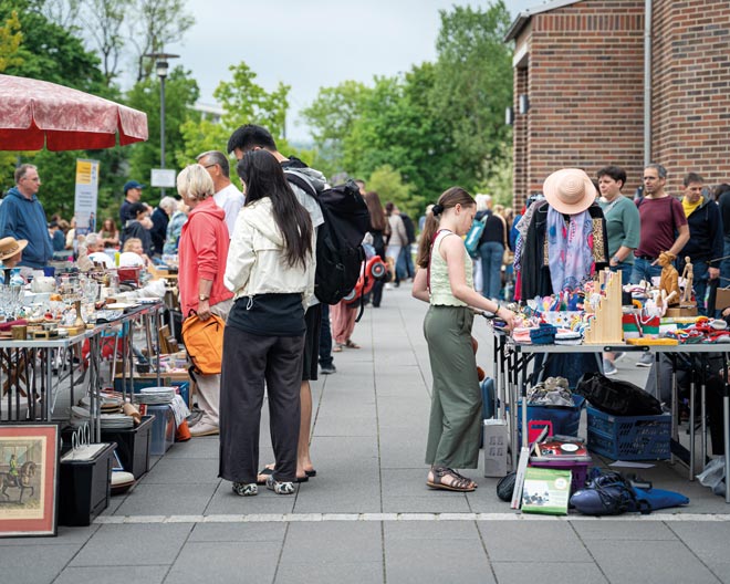 Sankt Vinzent Flohmarkt Göggingen