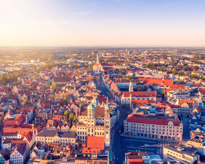 Augsburg von oben Sommerferien Augsburg