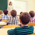 Schulkind in der Schule Schulanfang Augsburg